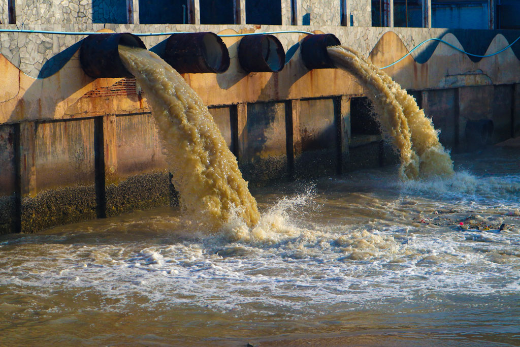 Industrial Wastewater Industrial Wastewater Treatment OZONIQ